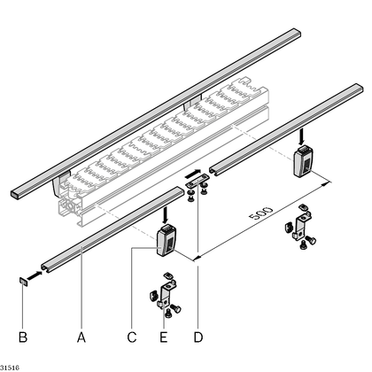 Lateral guide for workpiece pallets